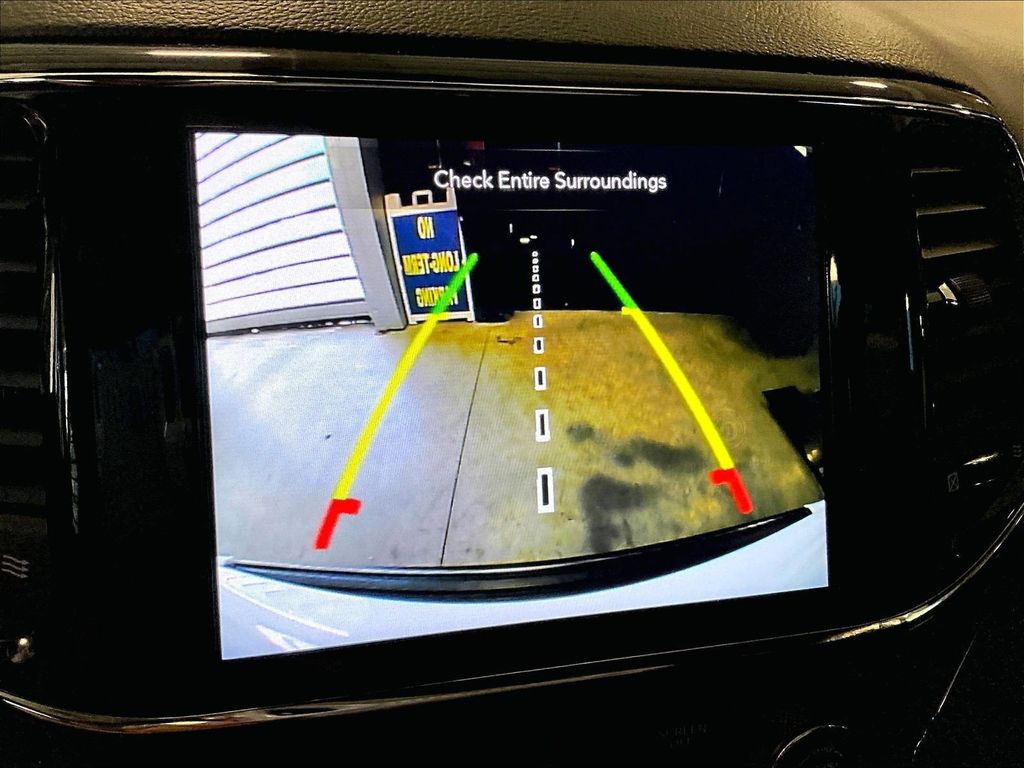 2020 Jeep Grand Cherokee — photo 20