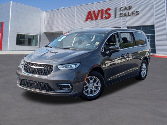 2023 Chrysler Pacifica Touring L FWD