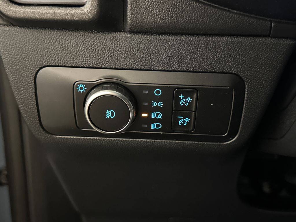 New 2026 Gray Ford Badlands image 32