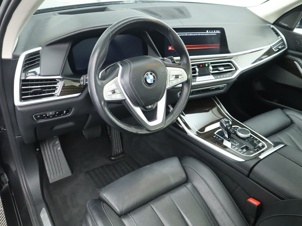 Thumbnail: 2021 BMW X7 - 9