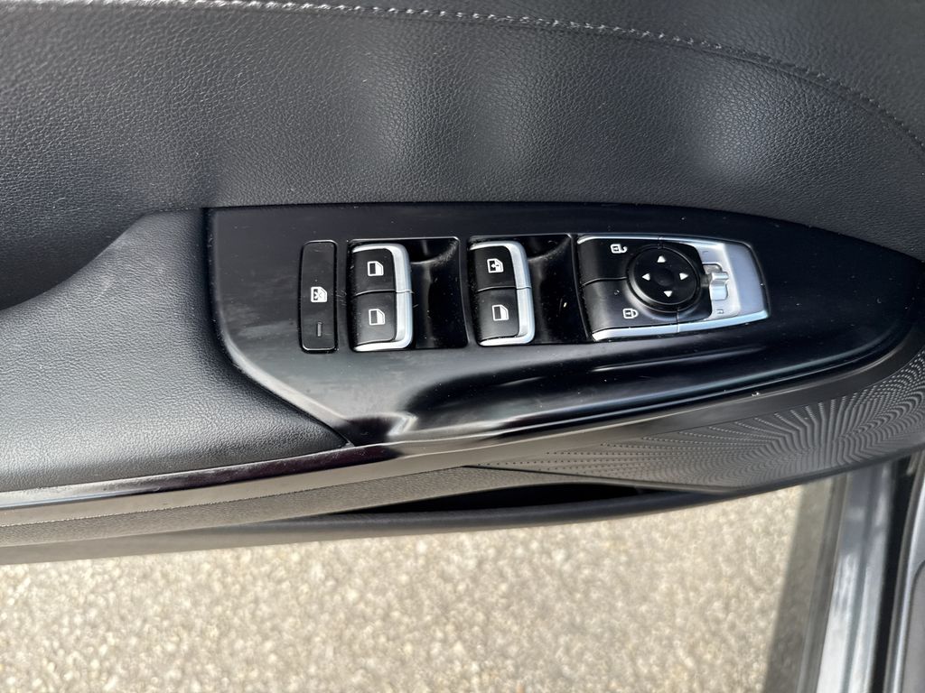 2023 Kia K5 LXS - 10