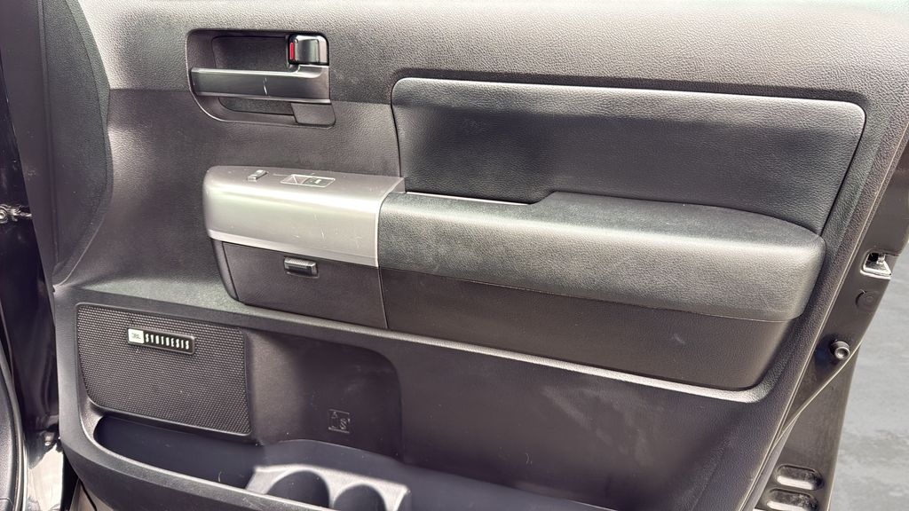 2020 Toyota Sequoia