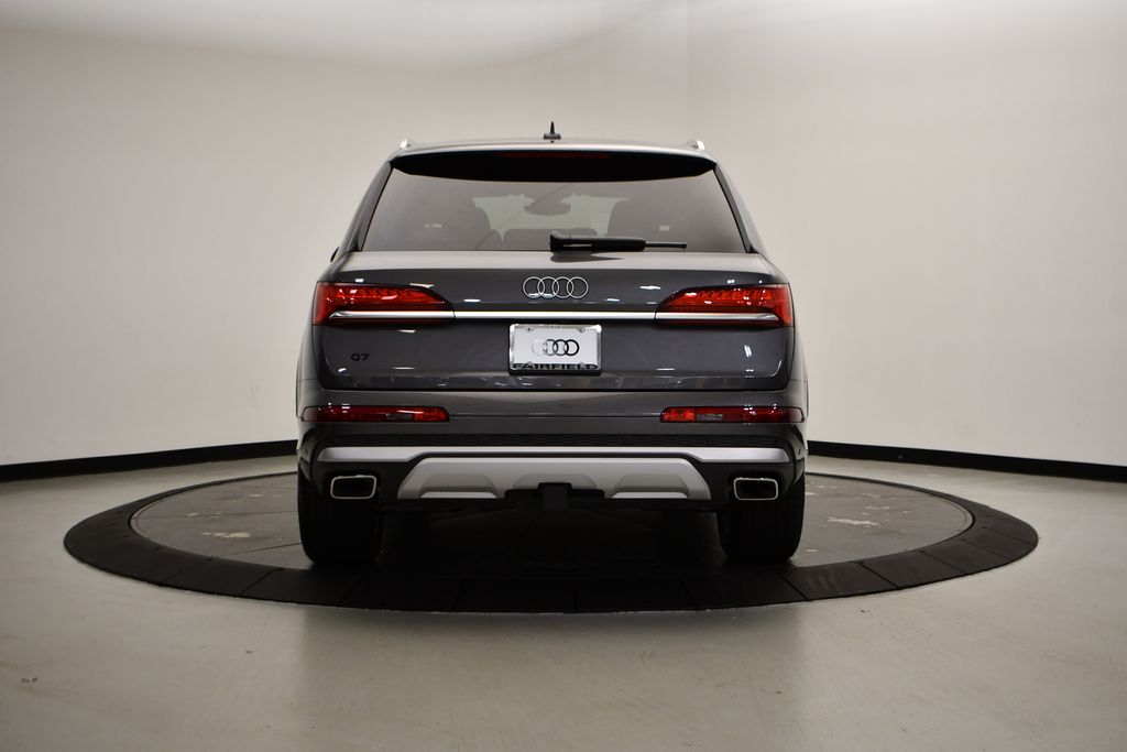 2025 Audi Q7  4