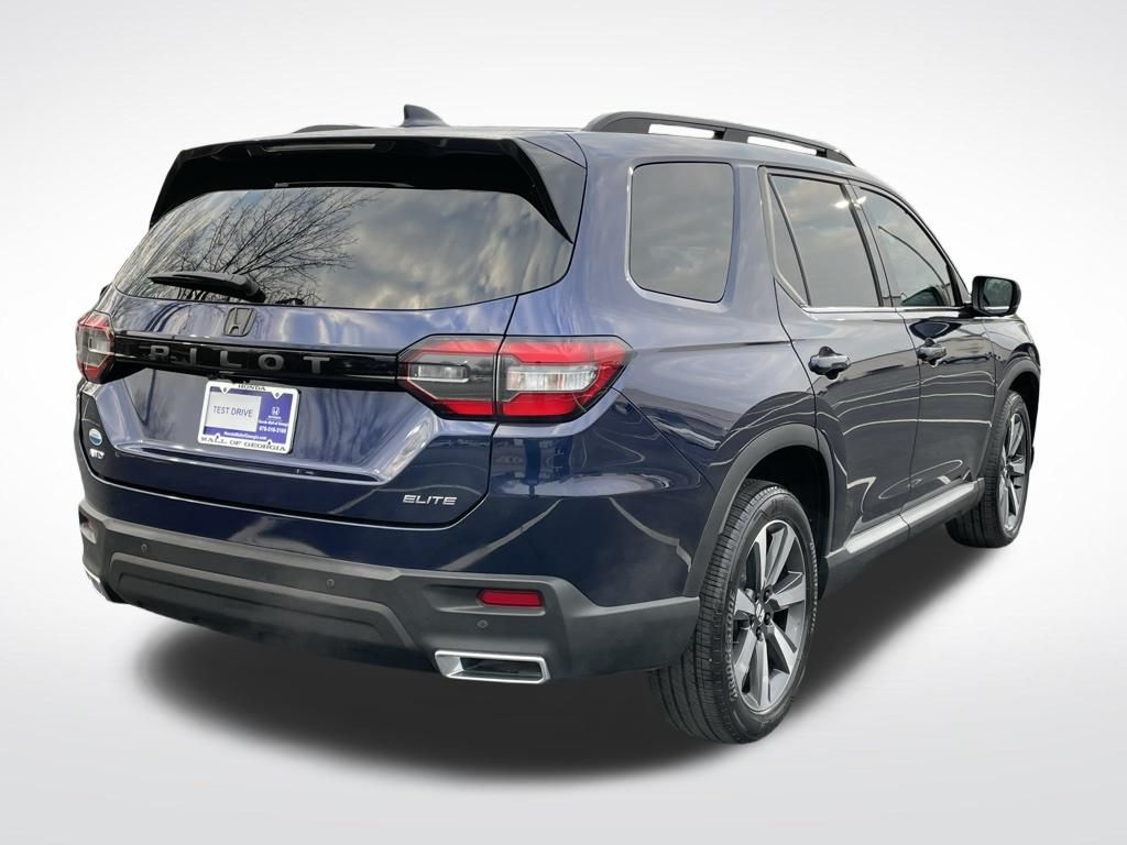 Thumbnail: 2023 Honda Pilot - 6