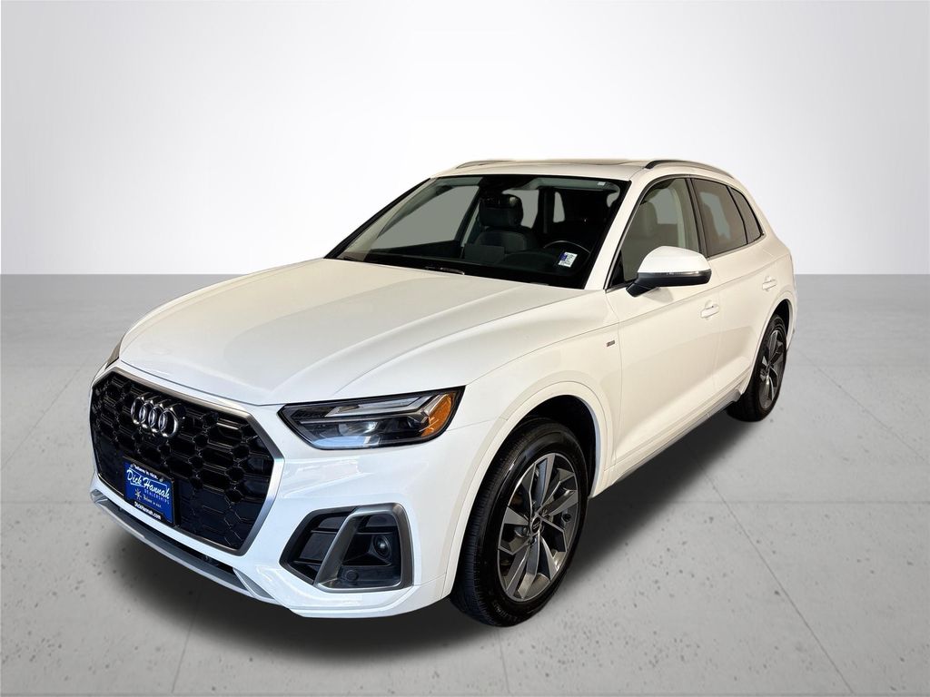 2022 Audi Q5 45 S line Premium