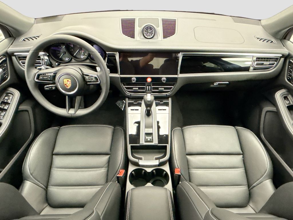 Thumbnail: 2026 Porsche Macan - 16