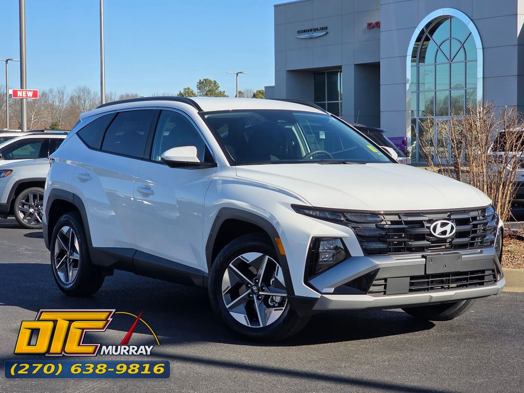 White Pearl 2025 Hyundai Tucson SEL AWD SUV / Crossover All-Wheel Drive 8-Speed Automatic