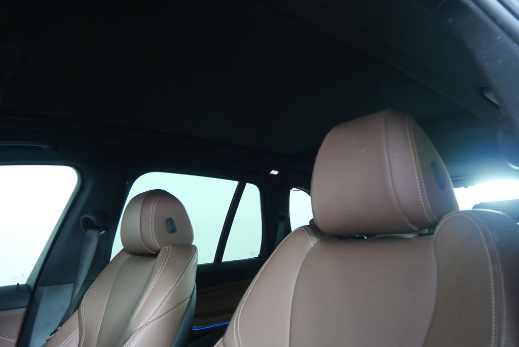 2020 BMW X5 sDrive40i 11