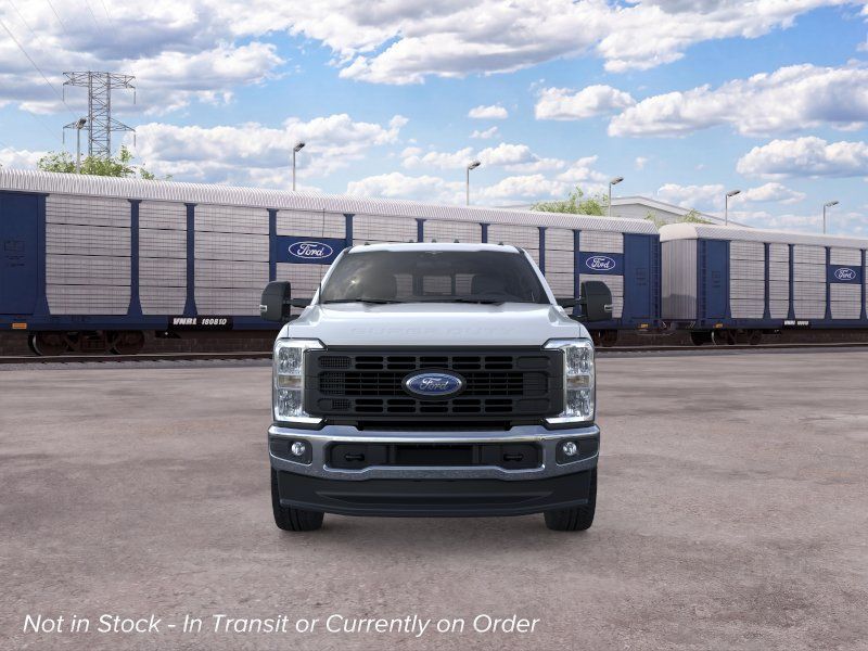 New 2026 Oxford White Ford XL image 6