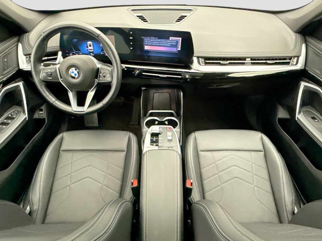 Thumbnail: 2025 BMW X1 - 13