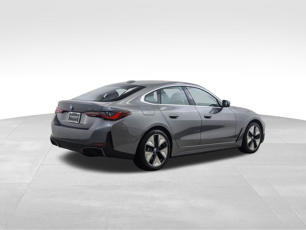 Thumbnail: 2025 BMW i4 - 6