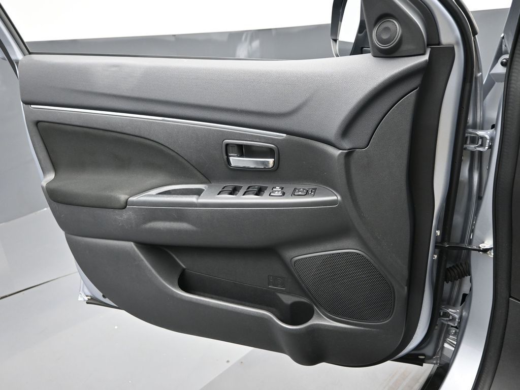 2016 Mitsubishi Outlander Sport 2.4 ES