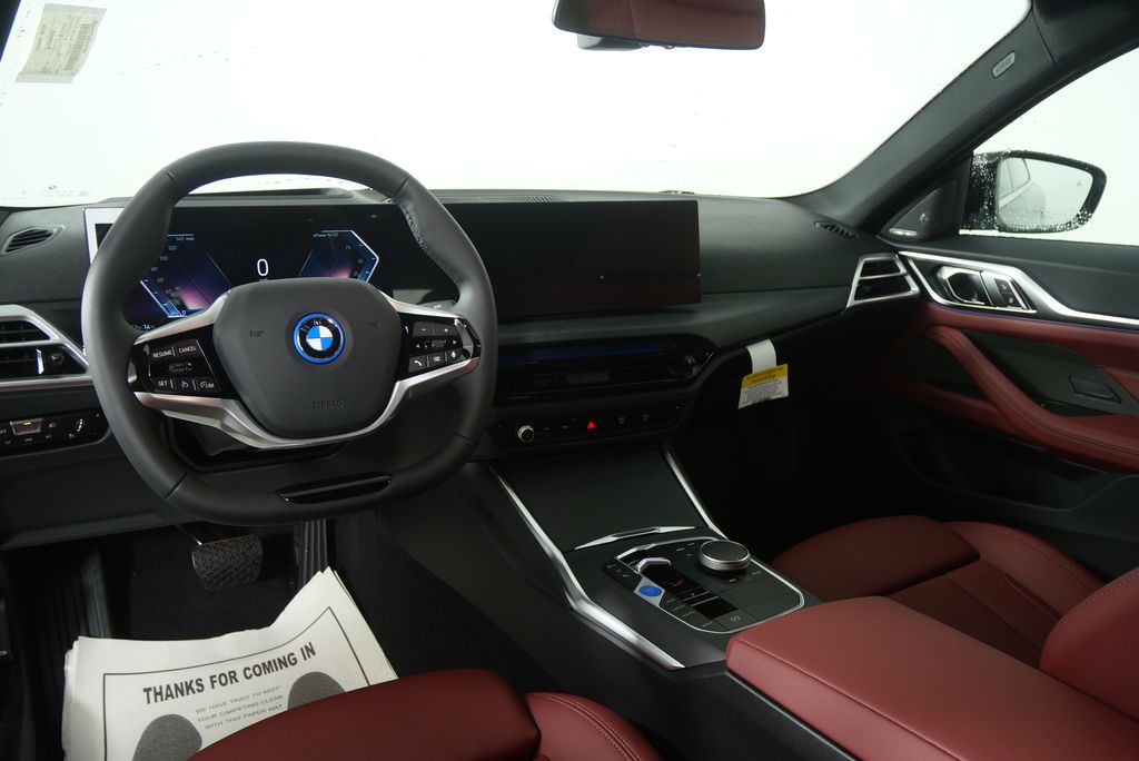 Thumbnail: 2026 BMW i4 - 18