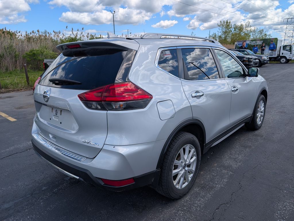 Used 2017 Silver Nissan SV image 8