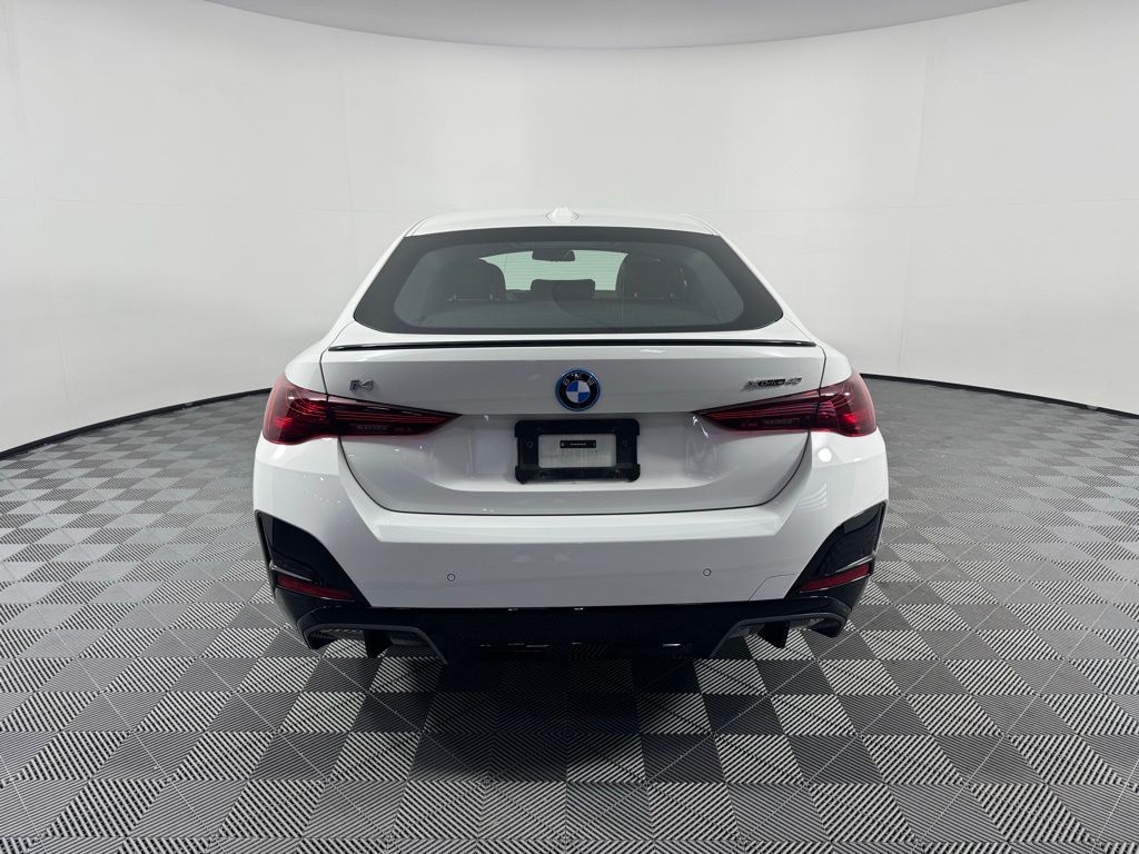 Thumbnail: 2025 BMW i4 - 6