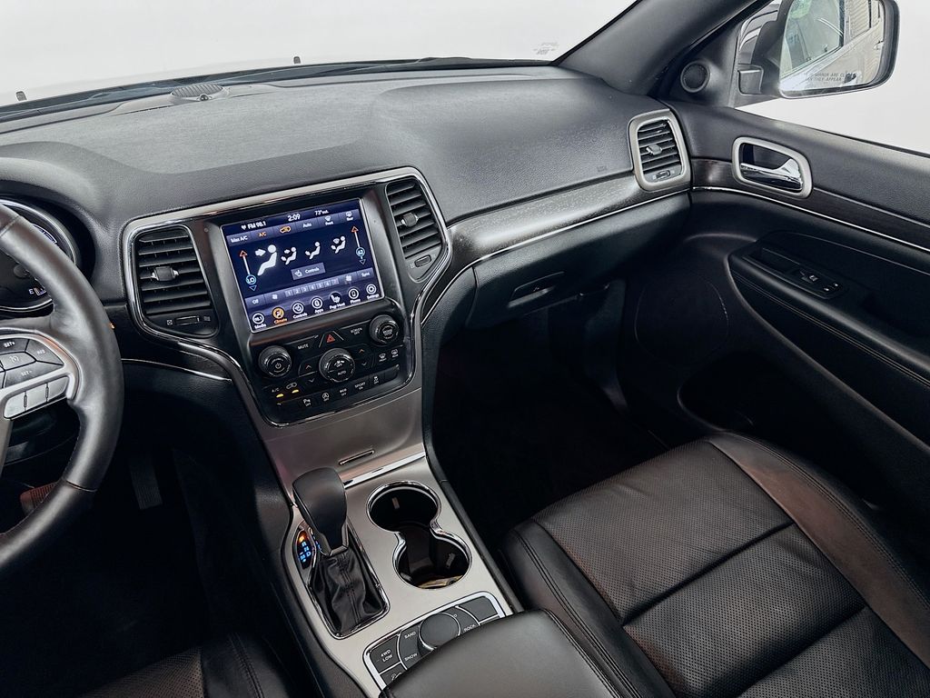 2018 Jeep Grand Cherokee Limited Edition 24