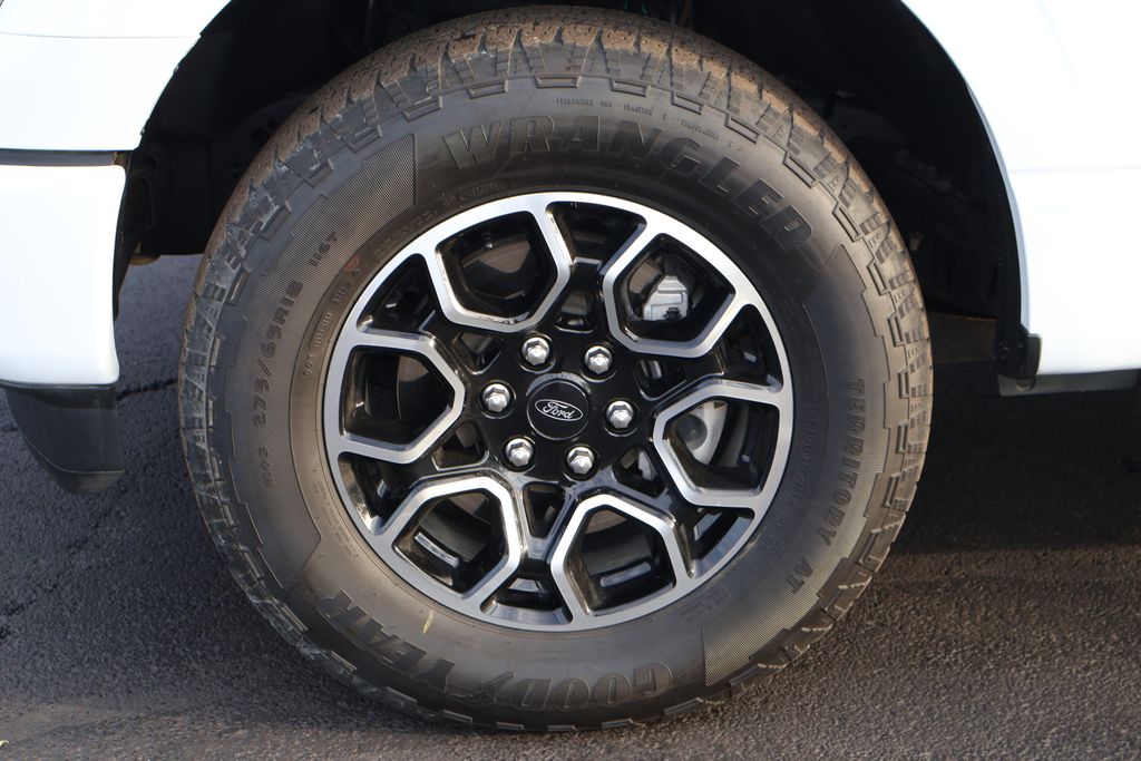 Thumbnail: 2022 Ford F-150 - 11