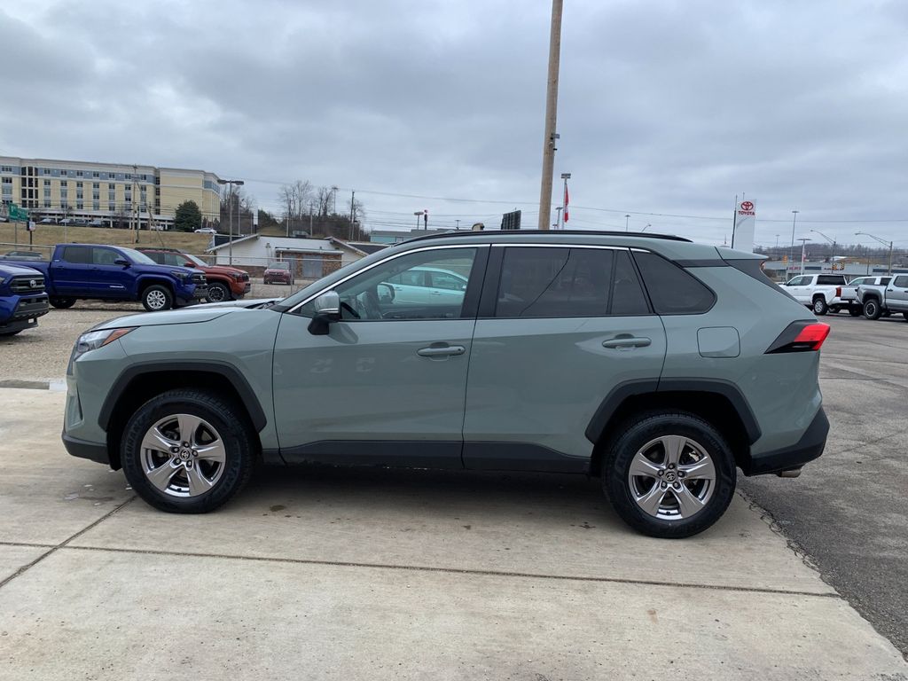2022 Toyota RAV4 XLE AWD