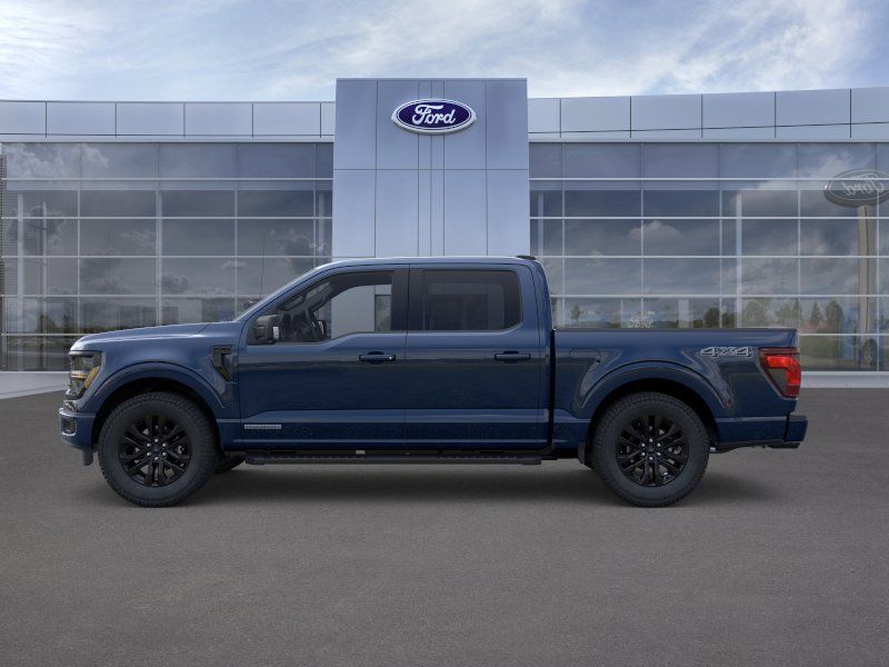 New 2026 Blue Ford XLT image 3