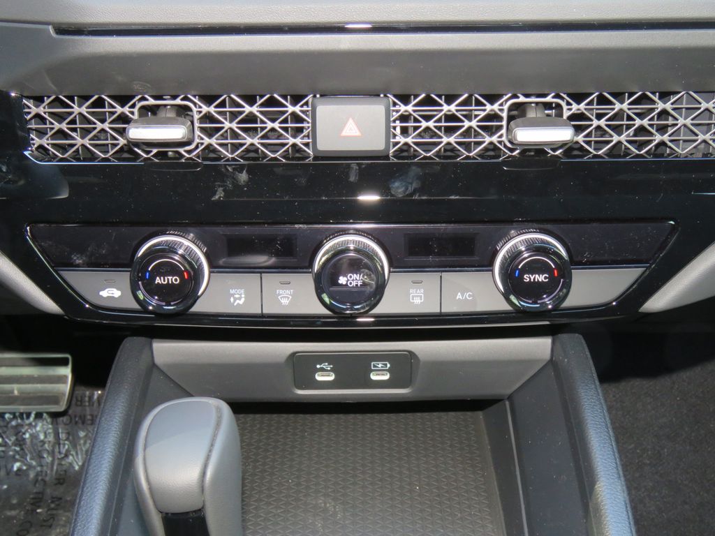 Thumbnail: 2025 Honda Accord - 17