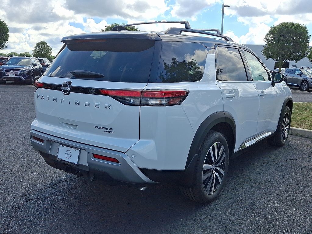 Thumbnail: 2025 Nissan Pathfinder - 5