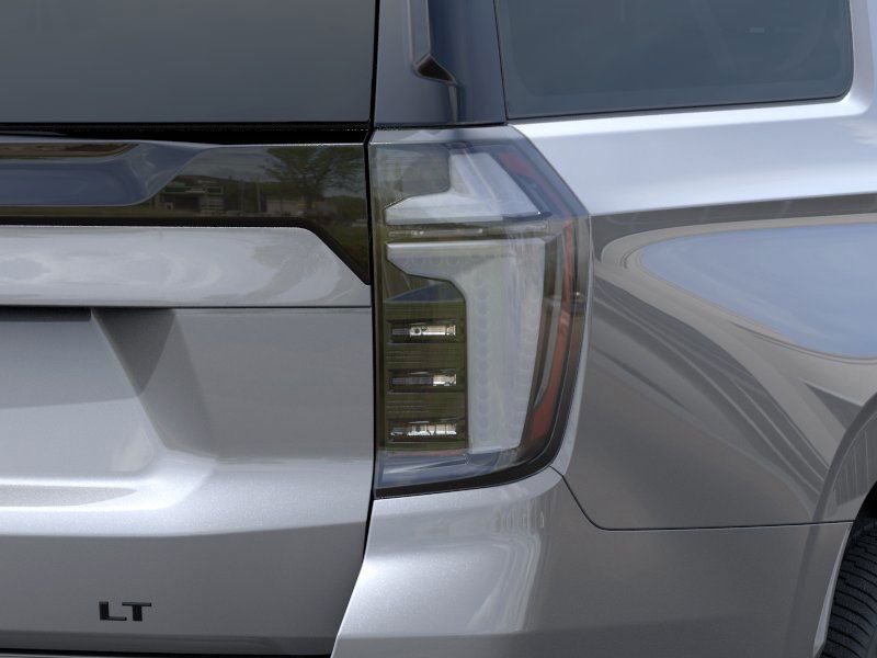 2025 Chevrolet Suburban LT