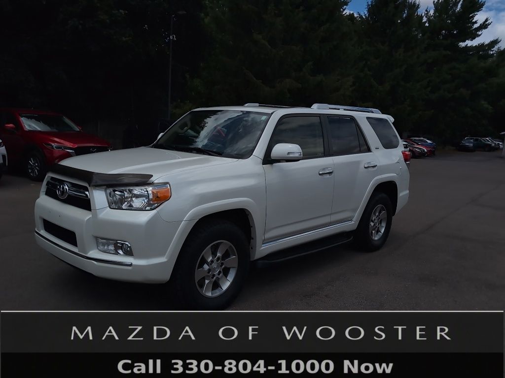 White (Blizzard Pearl) 2013 Toyota 4Runner SUV / Crossover Four-Wheel Drive 5-Speed Automatic Overdrive