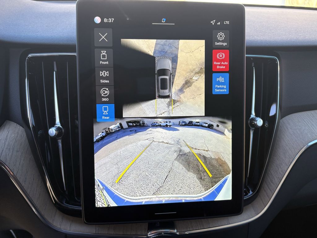 New 2026 Vapour Gray Volvo B5 Plus image 20