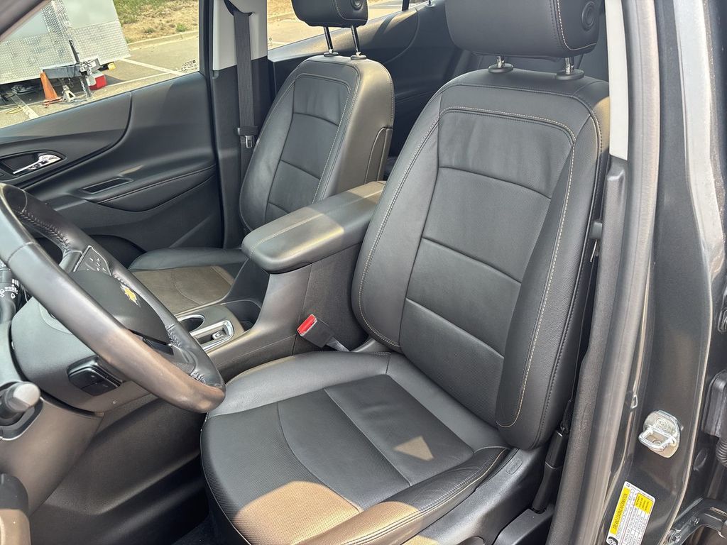 Used 2021 Chevrolet Equinox SUV