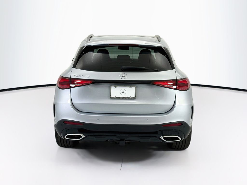 Thumbnail: 2027 Mercedes-Benz GLC - 6