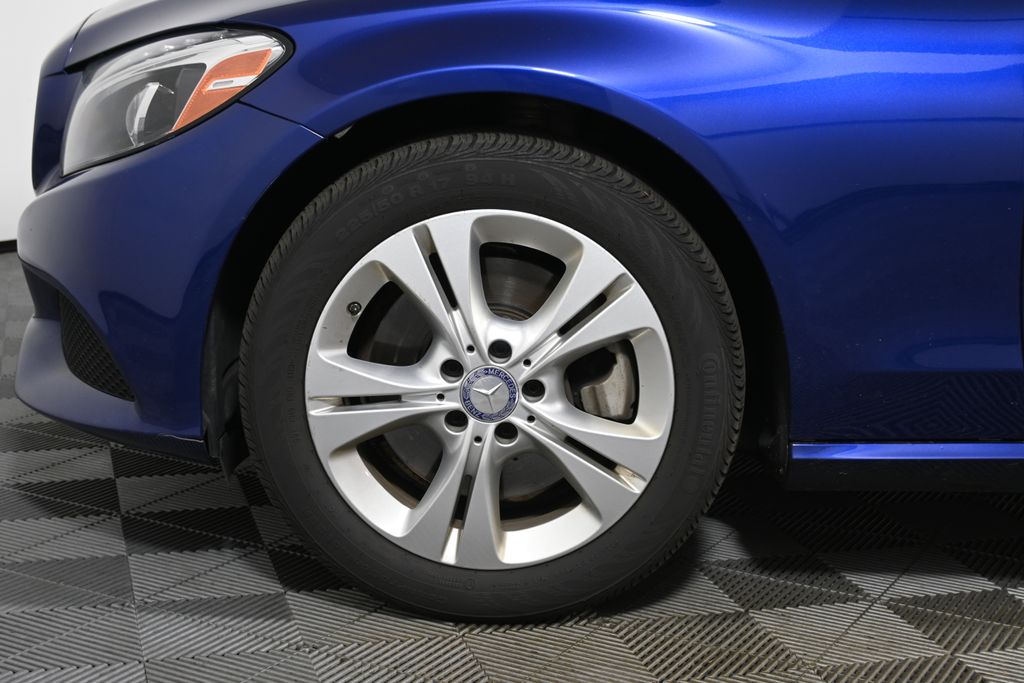 Thumbnail: 2017 Mercedes-Benz C-Class - 10
