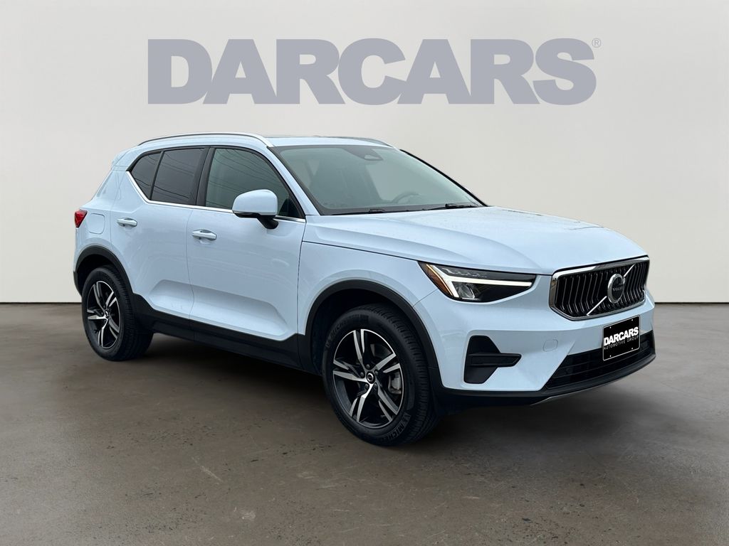 Cloud Blue 2025 Volvo XC40 B5 Core Bright Theme AWD SUV / Crossover All-Wheel Drive Automatic