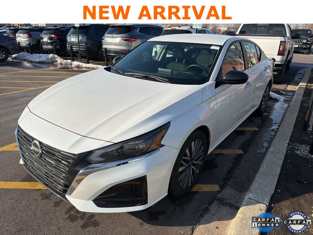 2024 Nissan Altima 2.5 SV FWD