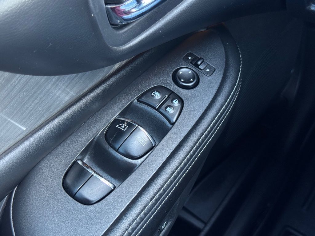 2017 Nissan Murano Platinum White at Westside Lexus