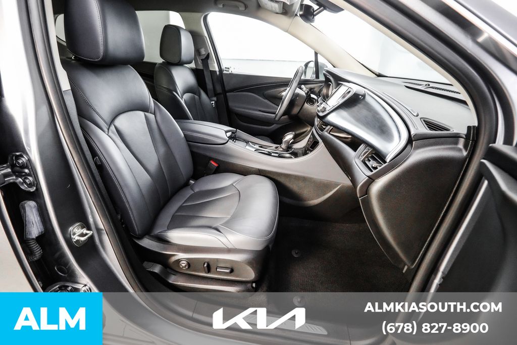 2020 Buick Envision Essence photo 16