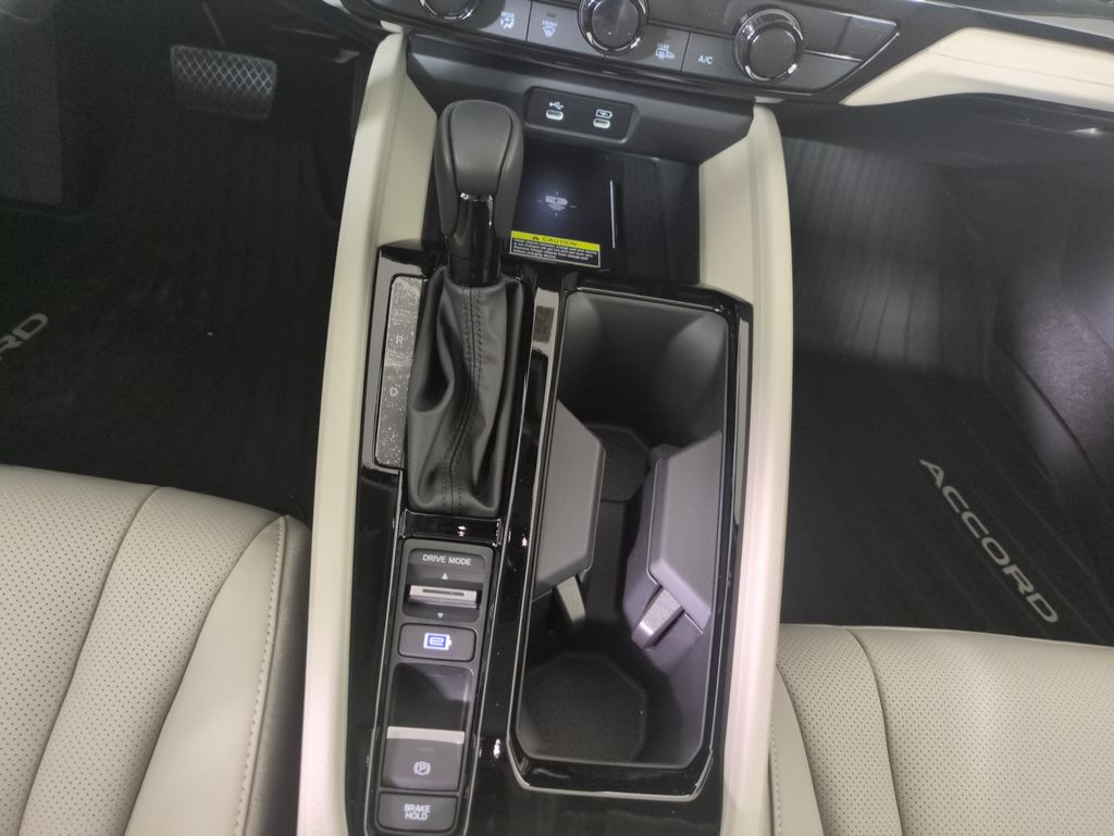 New 2025 Honda Accord Hybrid For Sale in Fort Wayne, IN