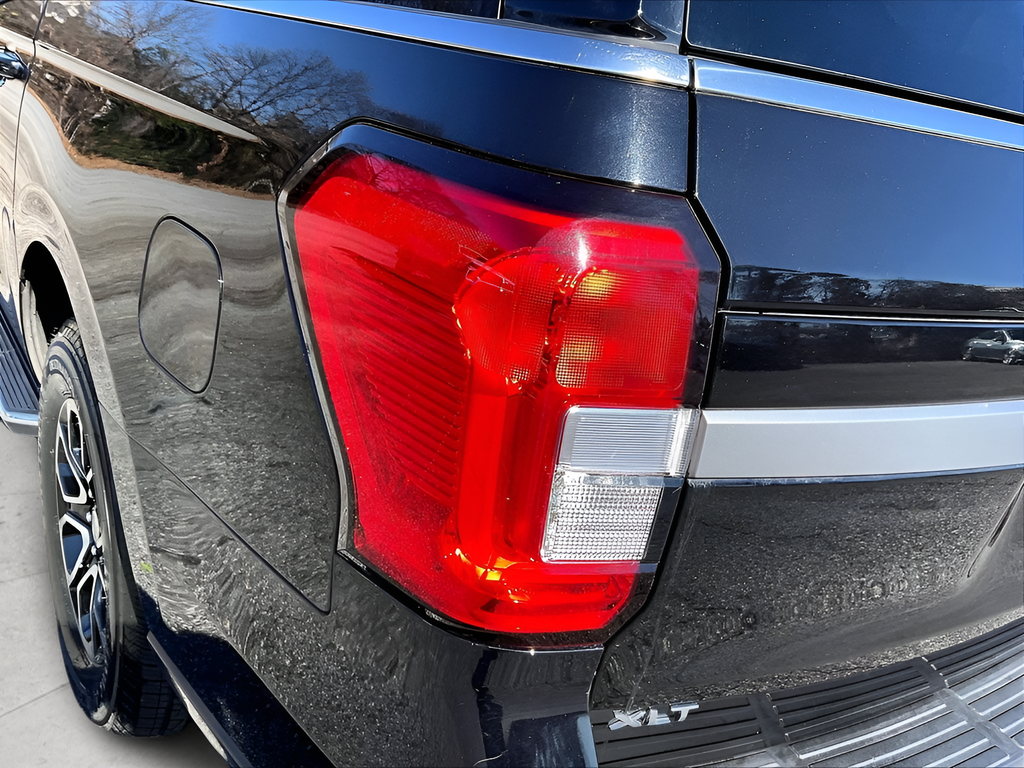 Used 2023 Ford Expedition Max XLT 4D Sport Utility