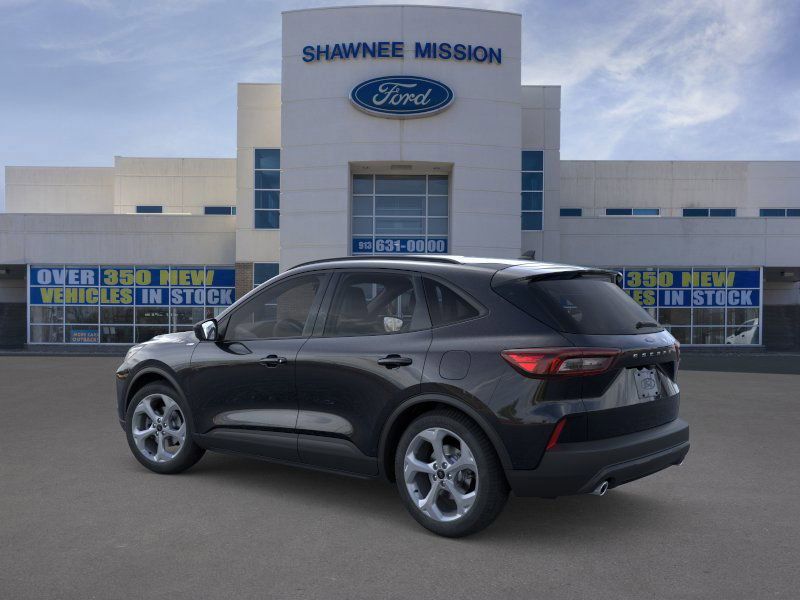 2025 Ford Escape ST-Line photo