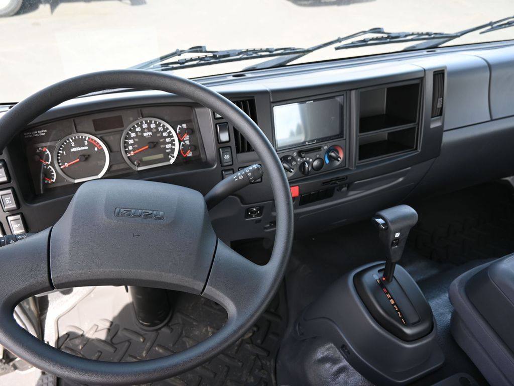 2025 Isuzu FTR 