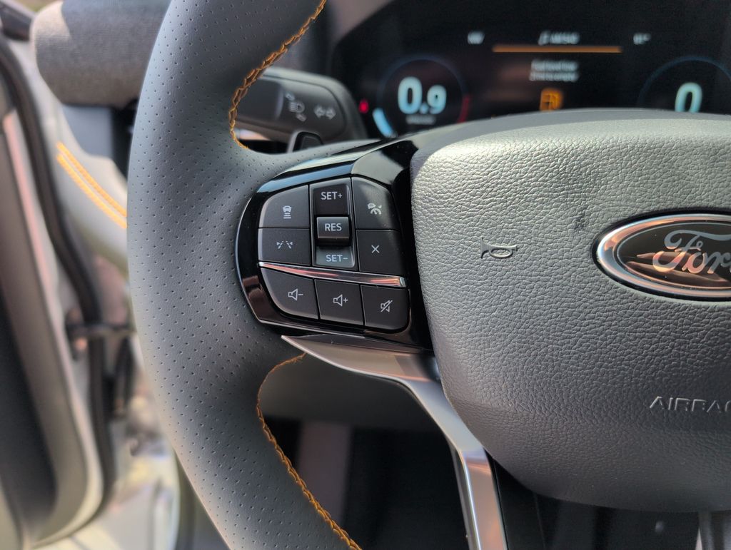 New 2026 White Ford Tremor image 30