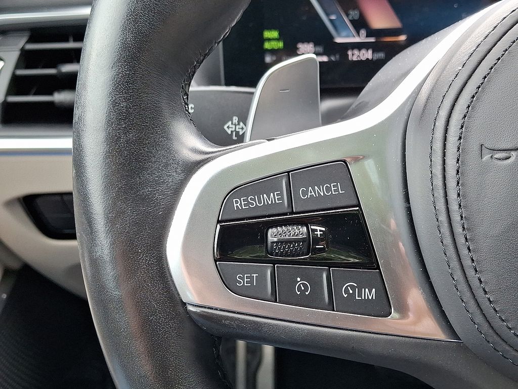 2023 BMW 3 Series 330i xDrive 21