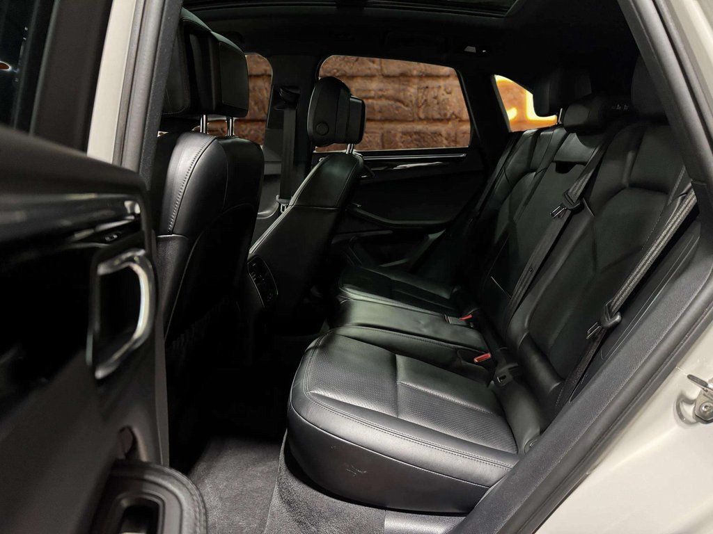 Used 2024 Chalk Porsche  image 24