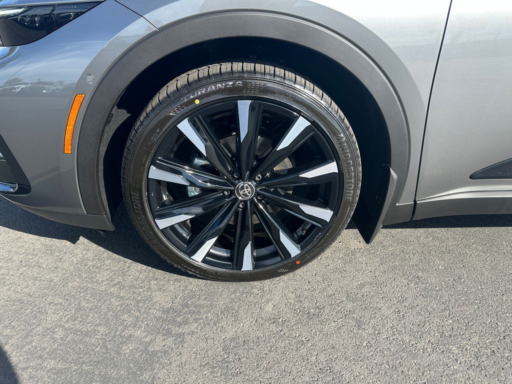 2026 Toyota Crown Platinum