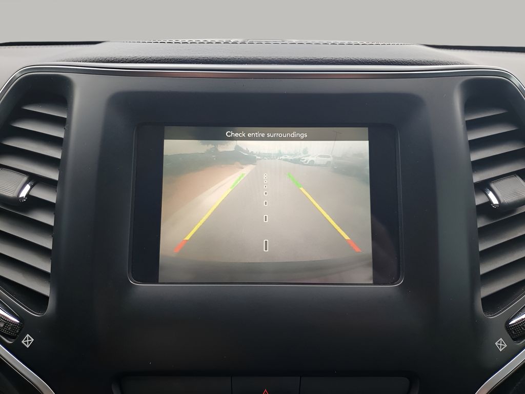 Used Car 2019 Jeep Cherokee  Latitude Plus For Sale Under $20,000 In Austin, Texas