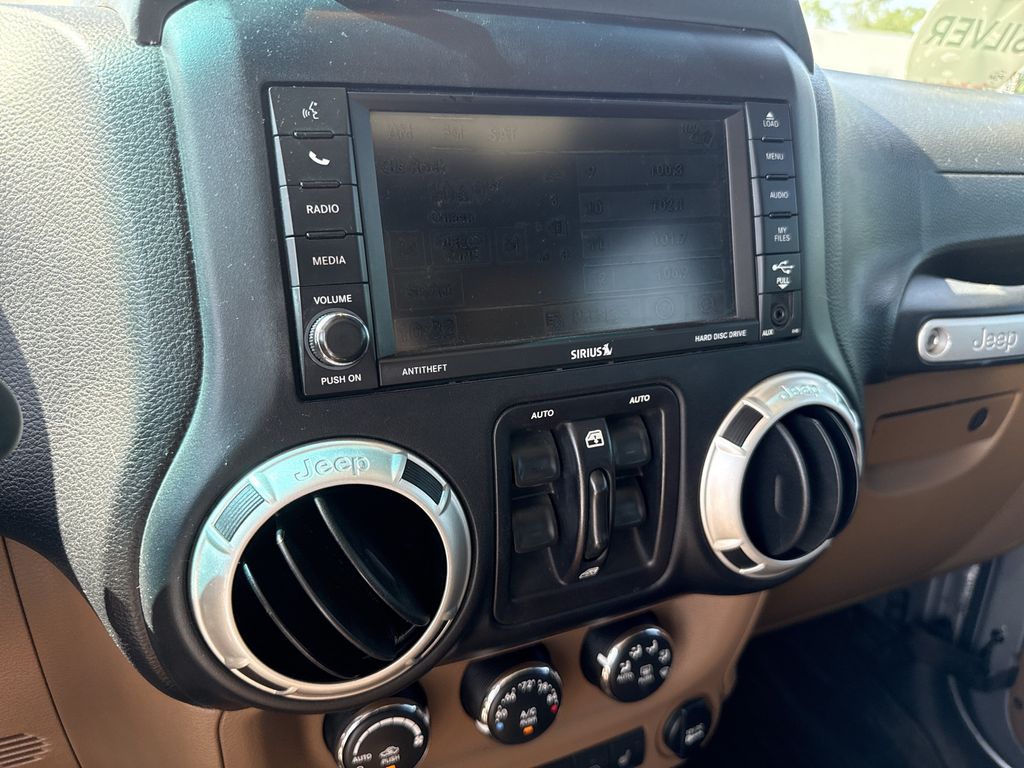 2017 Jeep Wrangler Unlimited Sahara Silver at Autostrade