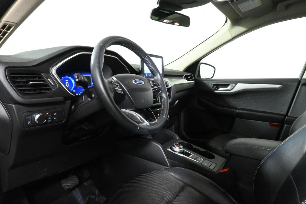 2020 Ford Escape SE Sport Hybrid 16