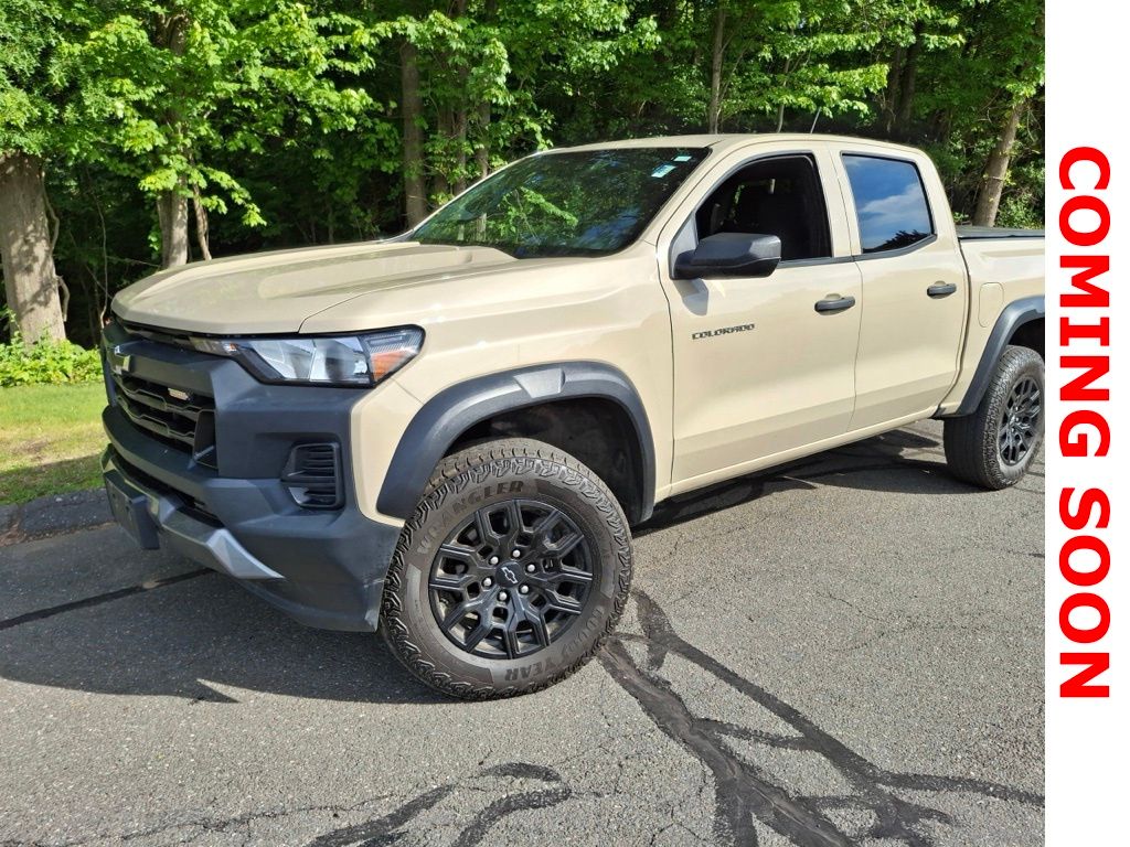 2024 Chevrolet Colorado 4WD Trail Boss Crew Cab Short Box's photo