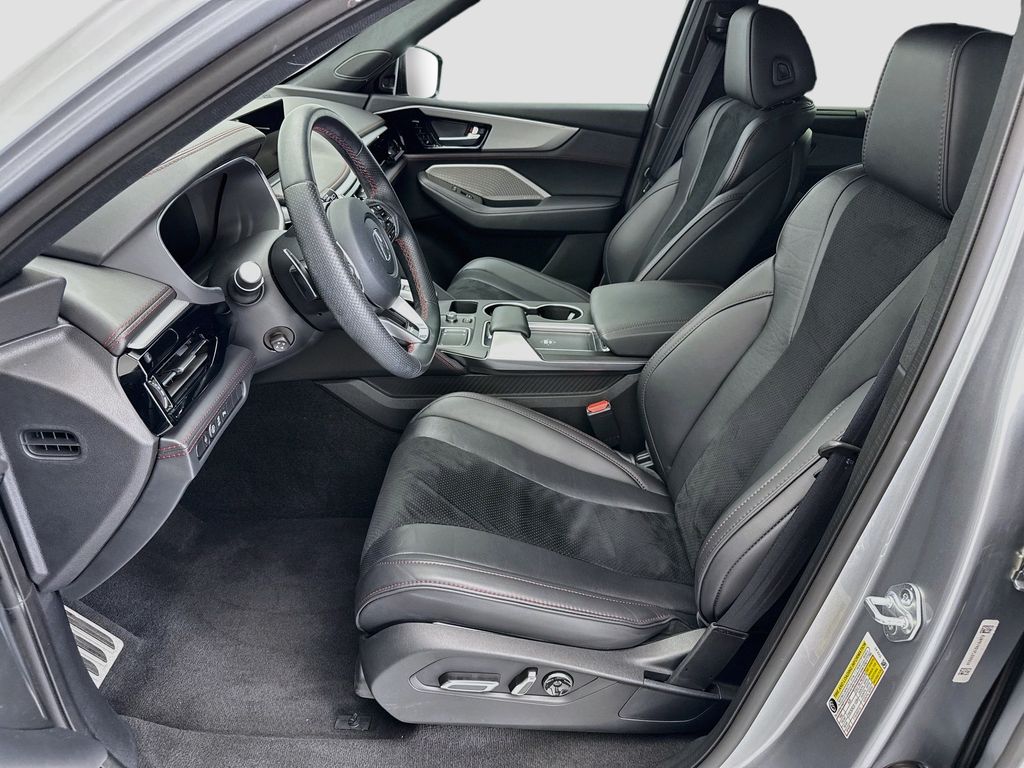 Thumbnail: 2023 Acura MDX - 19