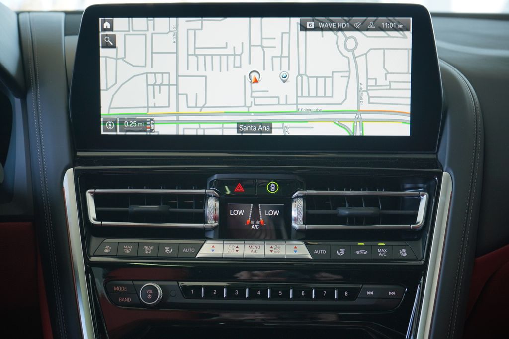 Thumbnail: 2026 BMW 8 Series - 15