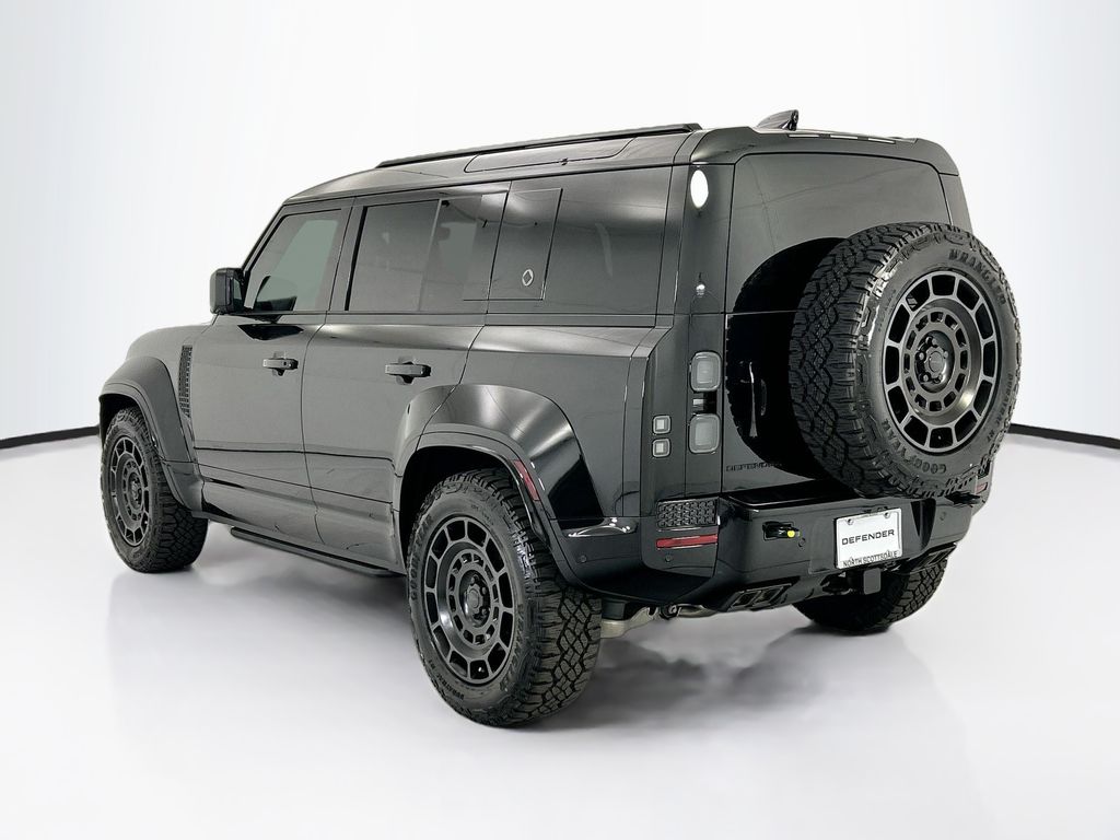 Thumbnail: 2026 Land Rover Defender - 7